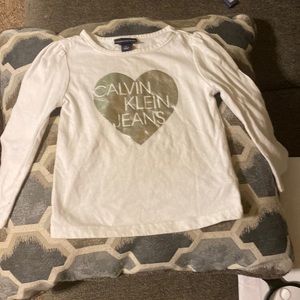 Kids size 2T Calvin Klein Jeans Long sleeved shirt for girl
